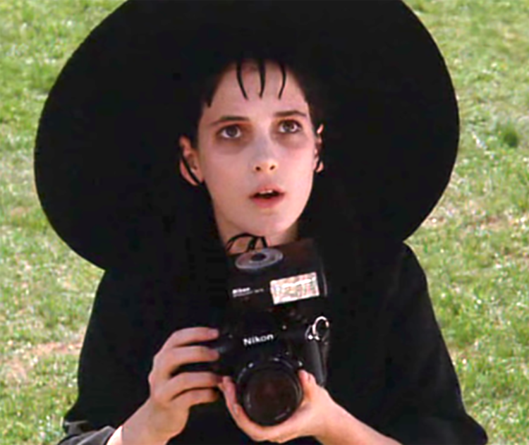 Lydia Deetz Halloween Costume